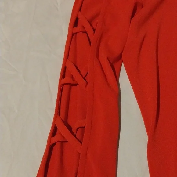 Top - Picture 3 of 4